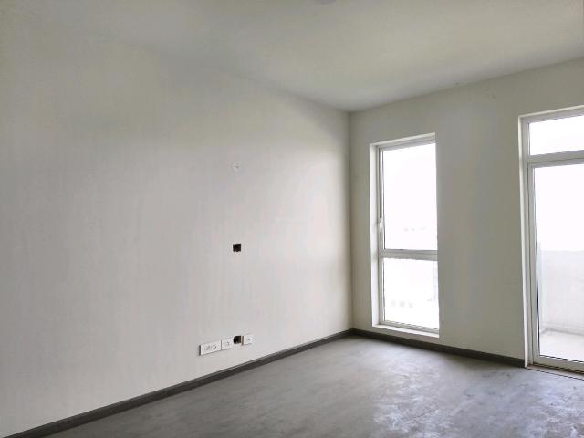 3 BHK Apartment in Sector 67 for rent Gurgaon. The reference number is 18411012