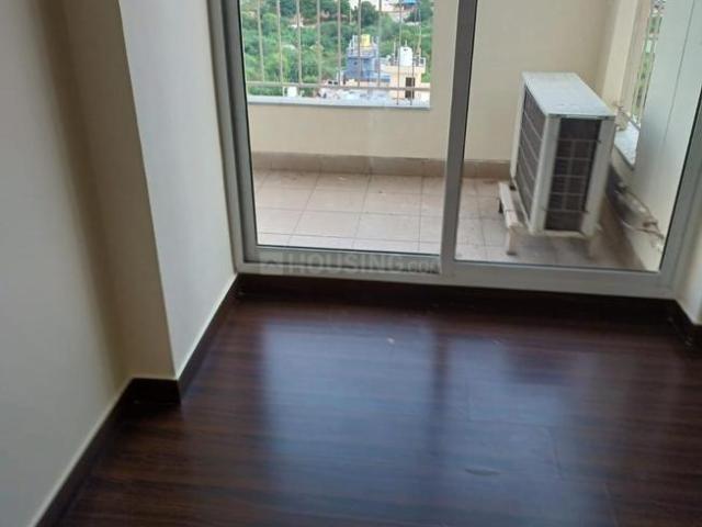 3 BHK Apartment in Sector 67 for rent Gurgaon. The reference number is 19592617