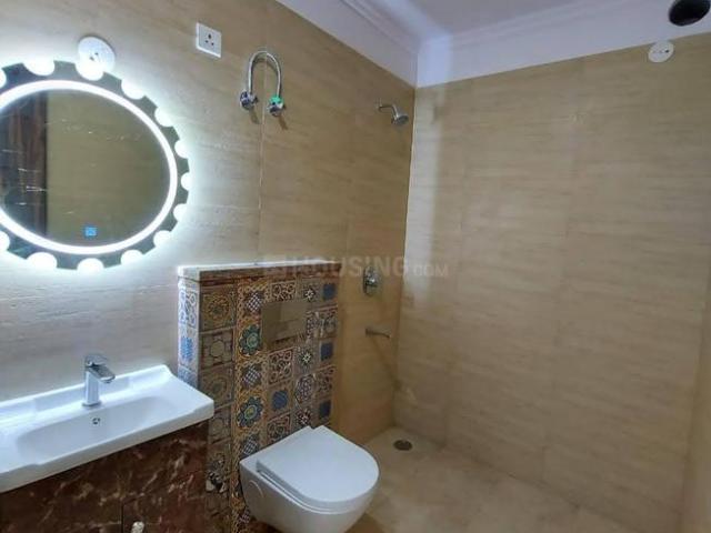 3 BHK Apartment in Sector 67 for rent Gurgaon. The reference number is 20874711
