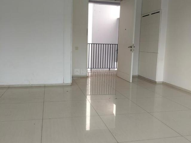 3 BHK Apartment in Sector 67 for rent Gurgaon. The reference number is 20074541