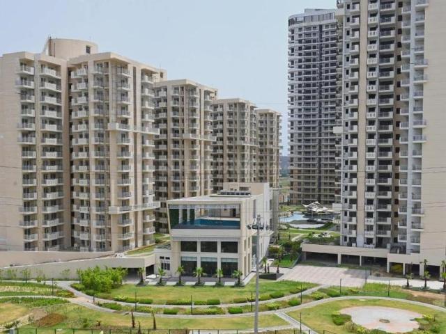 3 BHK Apartment in Sector 68 for resale Gurgaon. The reference number is 20801952