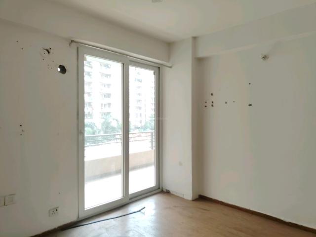 3 BHK Apartment in Sector 69 for rent Gurgaon. The reference number is 19410657