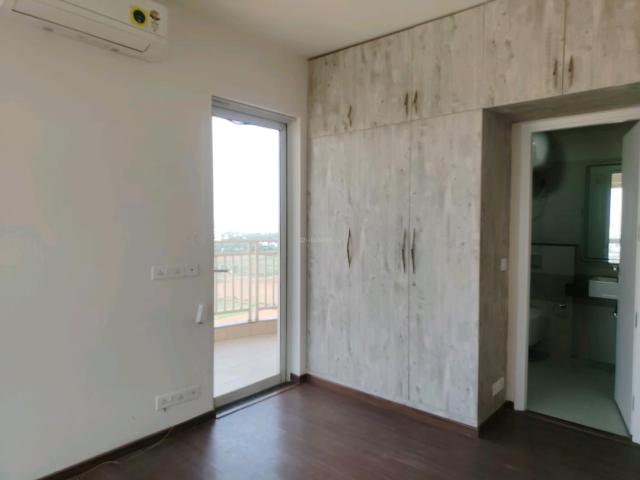 3 BHK Apartment in Sector 69 for rent Gurgaon. The reference number is 20469814