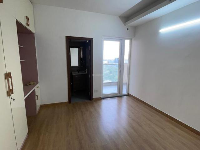3 BHK Apartment in Sector 69 for rent Gurgaon. The reference number is 20637780