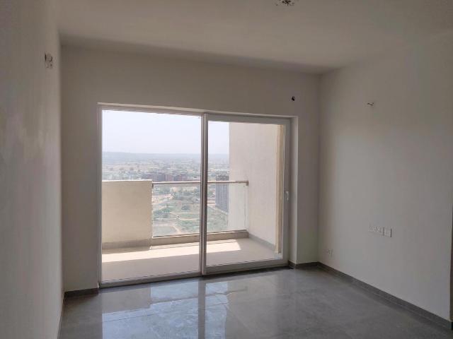 3 BHK Apartment in Sector 69 for rent Gurgaon. The reference number is 20043193