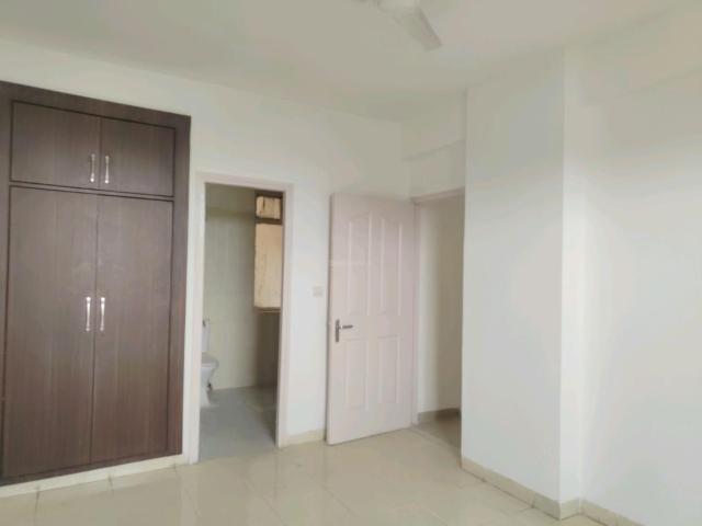 3 BHK Apartment in Sector 69 for resale Gurgaon. The reference number is 19896537
