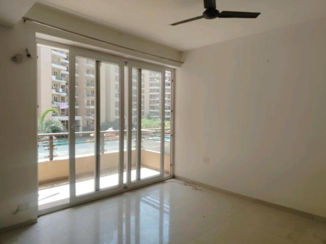 3 BHK Apartment in Sector 69 for resale Gurgaon. The reference number is 19931837