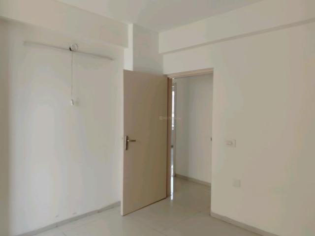 3 BHK Apartment in Sector 69 for resale Gurgaon. The reference number is 20867971