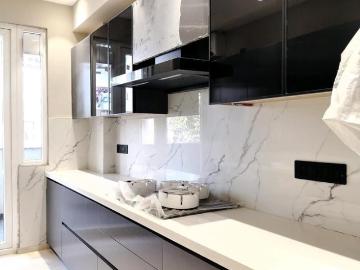 3 BHK Apartment in Sector 60 for rent Gurgaon. The reference number is 18192124