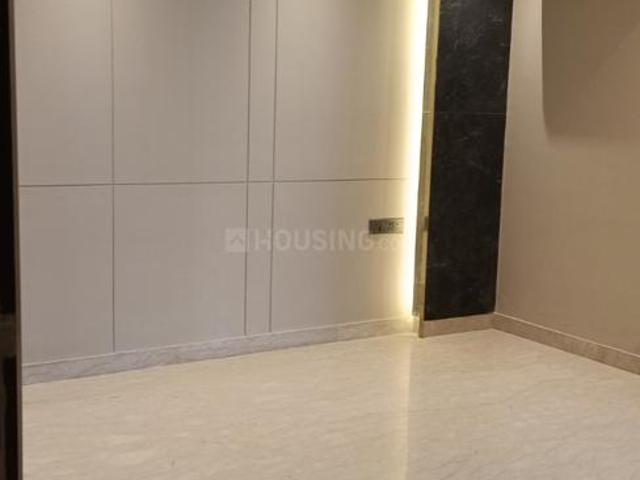 3 BHK Apartment in Sector 61 for resale Gurgaon. The reference number is 20800687