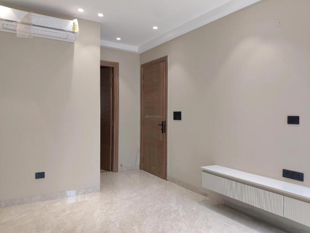 3 BHK Apartment in Sector 61 for resale Gurgaon. The reference number is 21063534