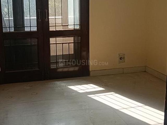 3 BHK Apartment in Sector 62 for rent Noida. The reference number is 19522875