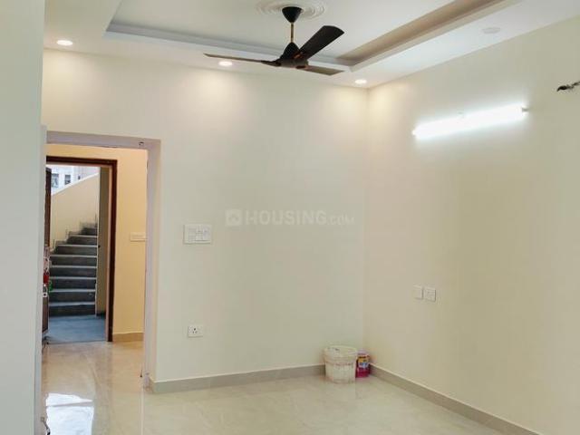 3 BHK Apartment in Sector 62 for rent Noida. The reference number is 20159720