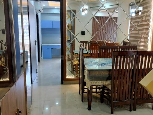 3 BHK Apartment in Sector 62 for rent Noida. The reference number is 20774177