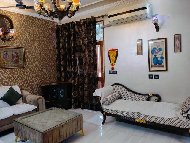 3 BHK Apartment in Sector 62 for rent Noida. The reference number is 20822887