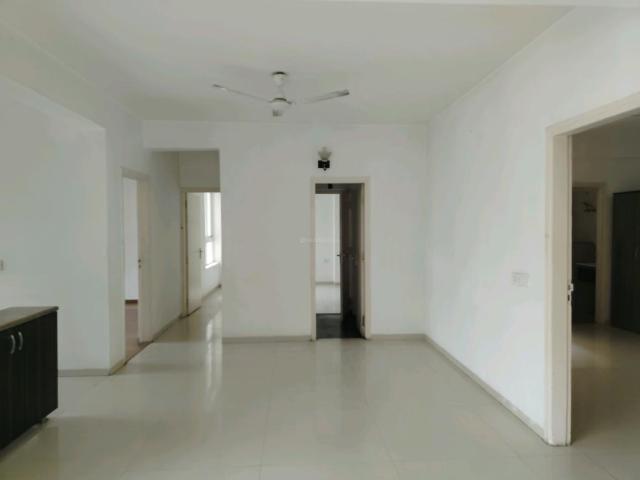 3 BHK Apartment in Sector 62 for rent Gurgaon. The reference number is 20061911