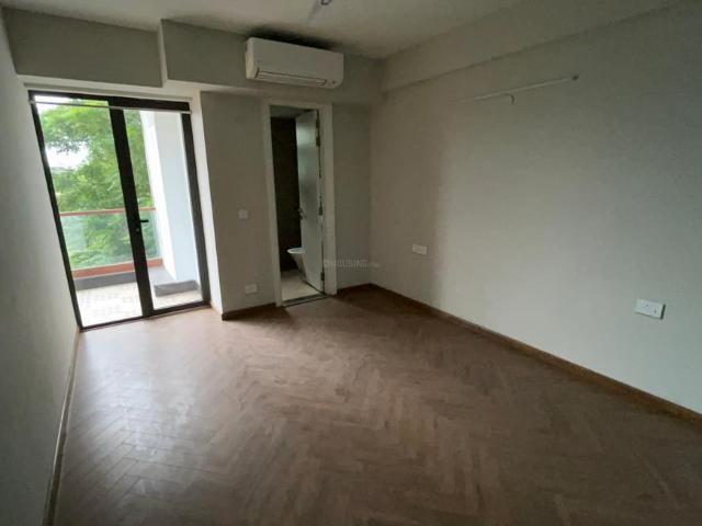 3 BHK Apartment in Sector 63 for rent Gurgaon. The reference number is 20920050