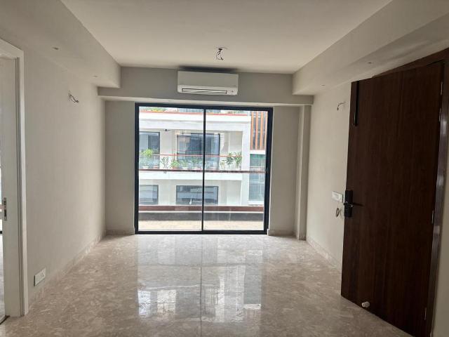 3 BHK Apartment in Sector 63 for resale Gurgaon. The reference number is 21345142