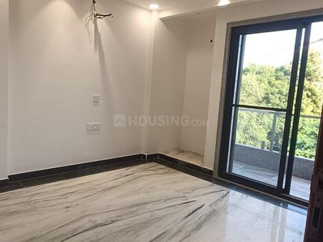 3 BHK Apartment in Sector 6 Dwarka for rent New Delhi. The reference number is 18484539