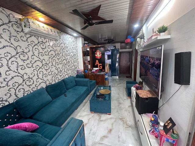 3 BHK Apartment in Sector 6 Dwarka for rent New Delhi. The reference number is 20143405