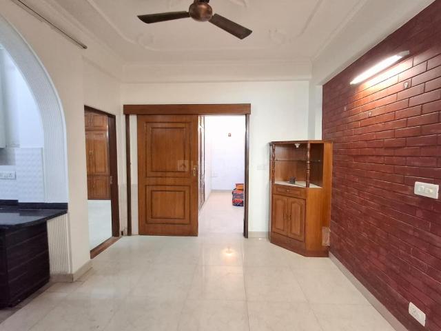 3 BHK Apartment in Sector 6 Dwarka for rent New Delhi. The reference number is 20269292