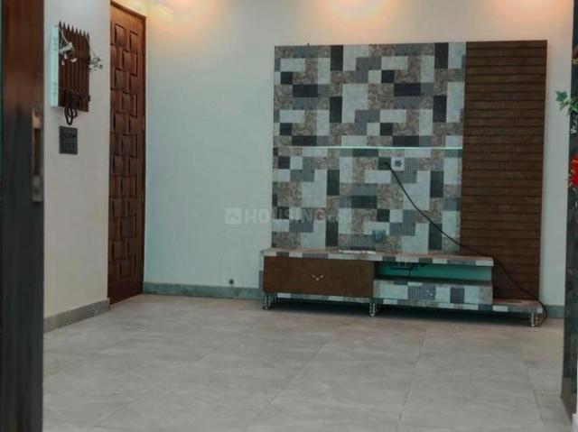 3 BHK Apartment in Sector 6 Dwarka for rent New Delhi. The reference number is 20413208