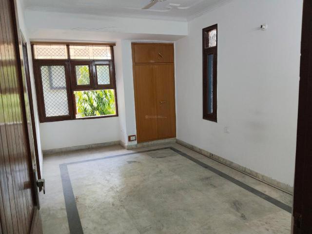 3 BHK Apartment in Sector 6 Dwarka for rent New Delhi. The reference number is 20503618