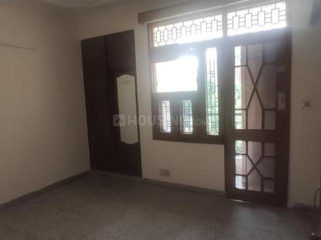 3 BHK Apartment in Sector 6 Dwarka for rent New Delhi. The reference number is 20641178