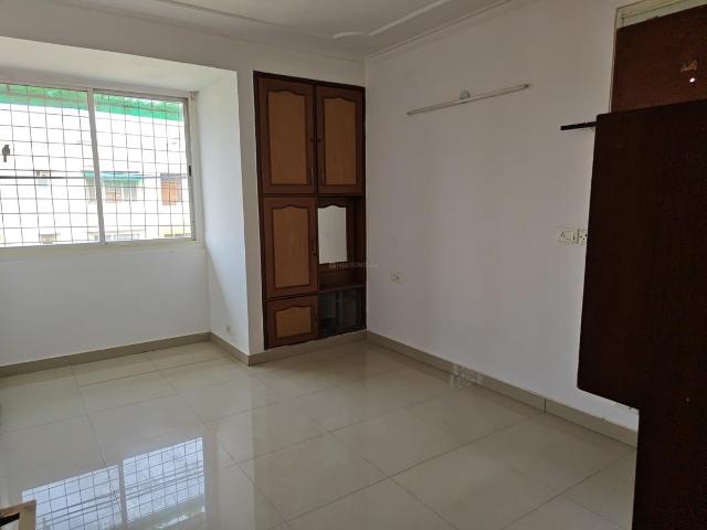 3 BHK Apartment in Sector 6 Dwarka for rent New Delhi. The reference number is 20855933