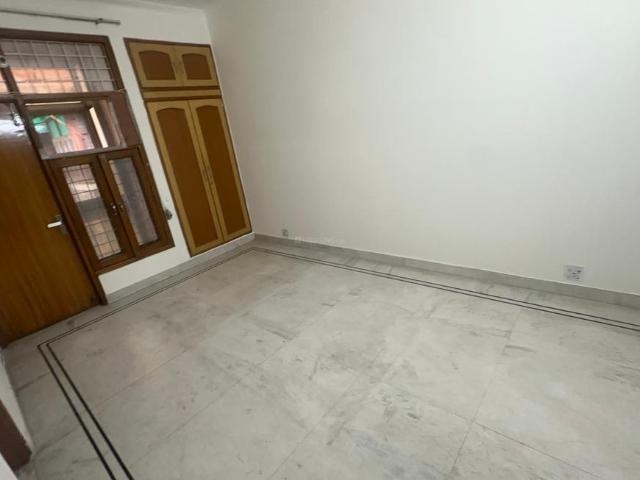 3 BHK Apartment in Sector 6 Dwarka for rent New Delhi. The reference number is 20870859