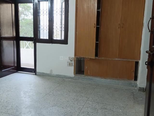 3 BHK Apartment in Sector 6 Dwarka for rent New Delhi. The reference number is 20884197