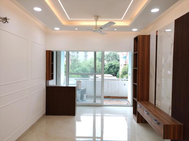 3 BHK Apartment in Sector 6 Dwarka for rent New Delhi. The reference number is 20941242