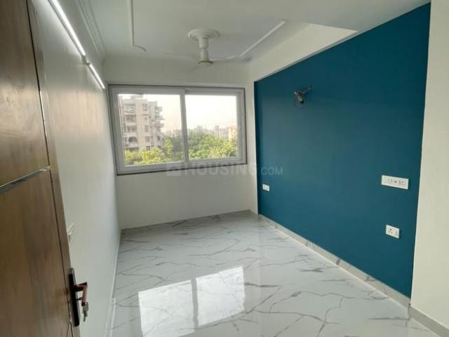 3 BHK Apartment in Sector 6 Dwarka for rent New Delhi. The reference number is 21175387