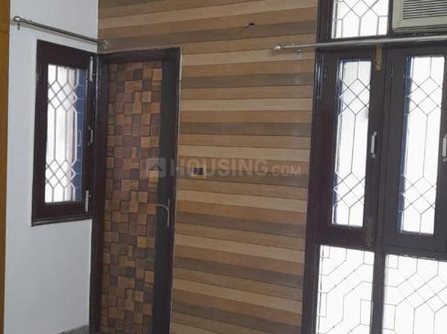 3 BHK Apartment in Sector 6 Dwarka for rent New Delhi. The reference number is 21207752