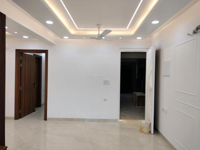 3 BHK Apartment in Sector 6 Dwarka for resale New Delhi. The reference number is 18808922
