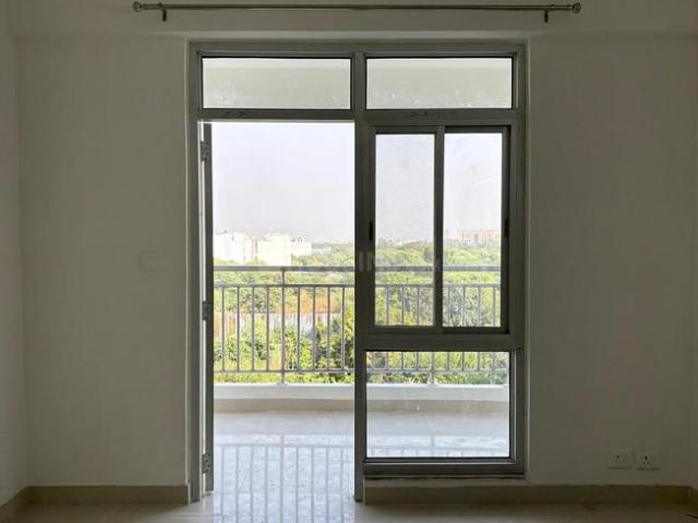 3 BHK Apartment in Sector 6 Dwarka for resale New Delhi. The reference number is 19049989