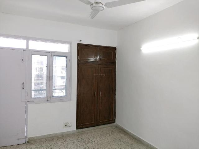 3 BHK Apartment in Sector 6 Dwarka for resale New Delhi. The reference number is 19454945