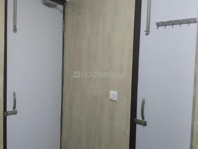 3 BHK Apartment in Sector 6 Dwarka for resale New Delhi. The reference number is 19455554
