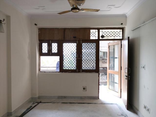 3 BHK Apartment in Sector 6 Dwarka for resale New Delhi. The reference number is 19664026