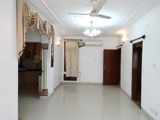 3 BHK Apartment in Sector 6 Dwarka for resale New Delhi. The reference number is 20535675