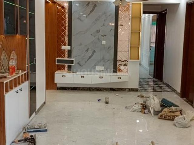 3 BHK Apartment in Sector 6 Dwarka for resale New Delhi. The reference number is 20801481