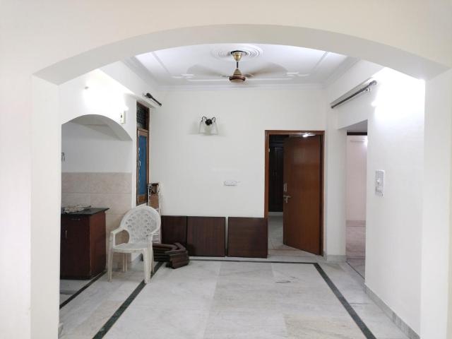 3 BHK Apartment in Sector 6 Dwarka for resale New Delhi. The reference number is 21015008