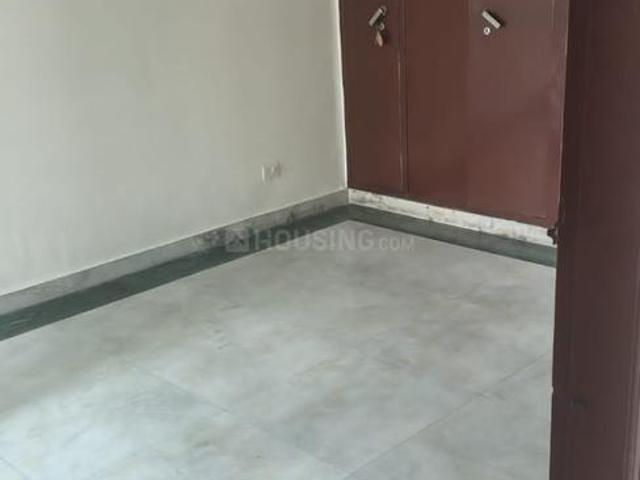 3 BHK Apartment in Sector 6 Dwarka for resale New Delhi. The reference number is 21057782