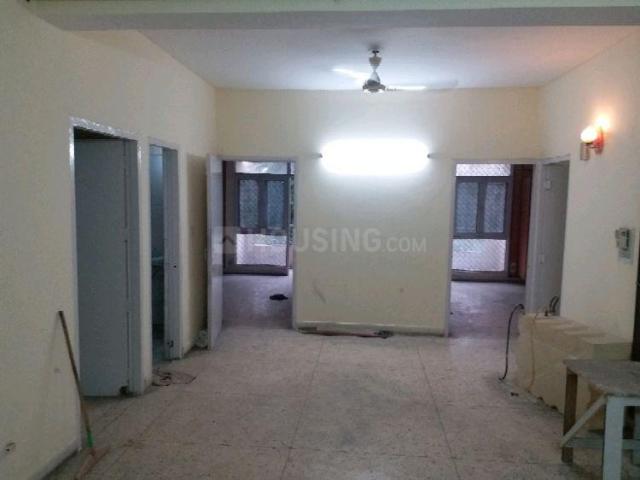 3 BHK Apartment in Sector 6 Dwarka for resale New Delhi. The reference number is 21314717