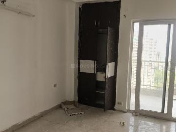 3 BHK Apartment in Sector 74 for rent Noida. The reference number is 19501466