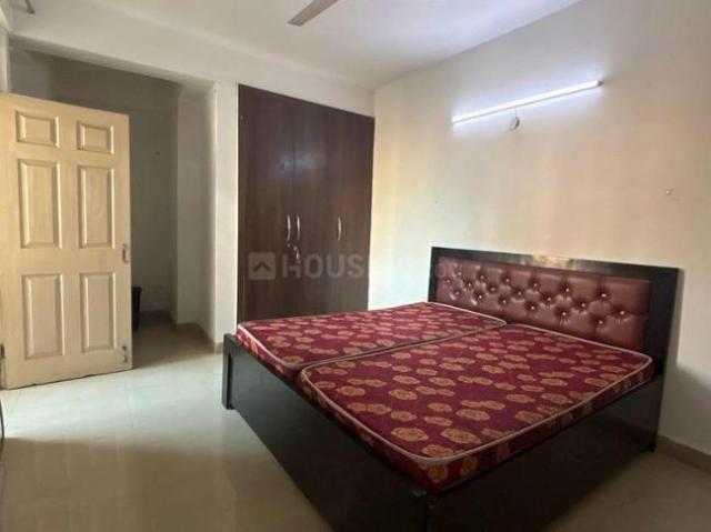 3 BHK Apartment in Sector 74 for rent Noida. The reference number is 20399650