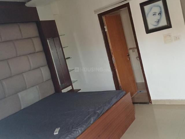 3 BHK Apartment in Sector 74 for rent Noida. The reference number is 20681933
