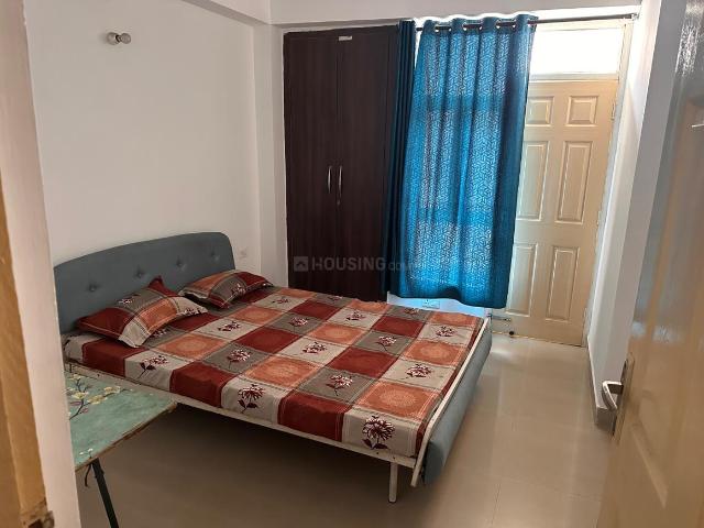 3 BHK Apartment in Sector 74 for rent Noida. The reference number is 20777112