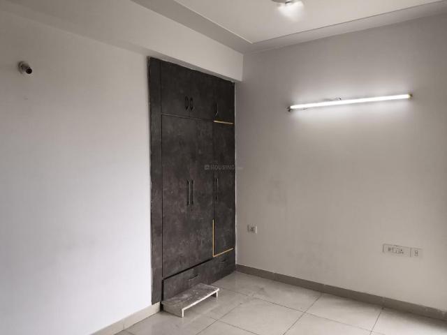 3 BHK Apartment in Sector 74 for rent Noida. The reference number is 20818146
