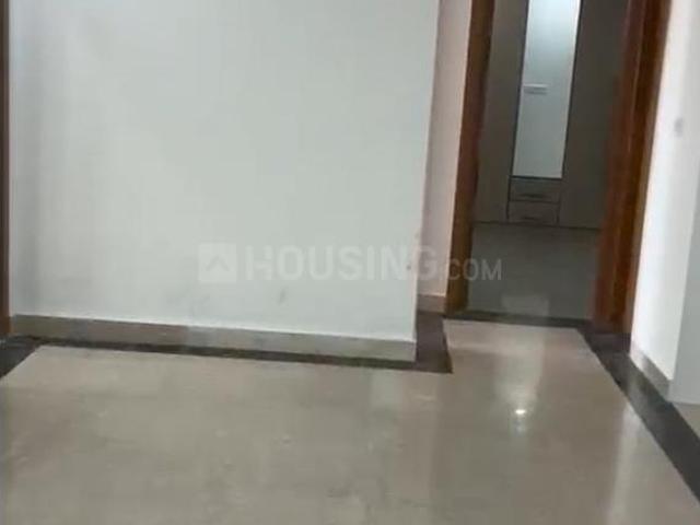 3 BHK Apartment in Sector 74 for rent Noida. The reference number is 21368612